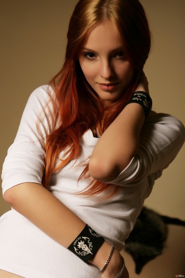 Kira W