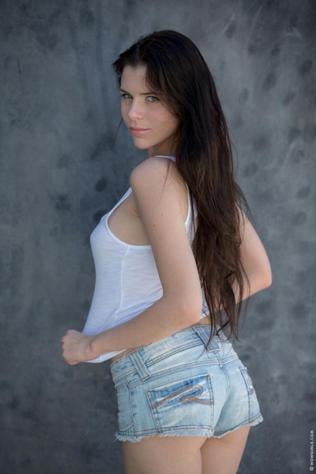 Valeria A