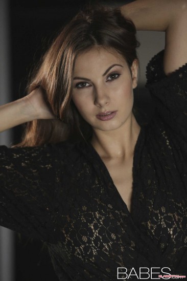 Connie Carter