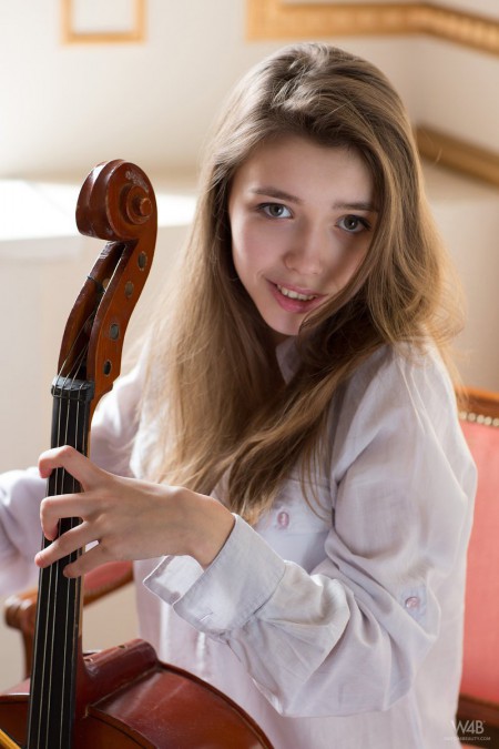Milla W