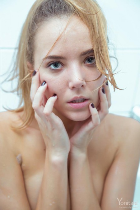 Clover A Клевер в ванне