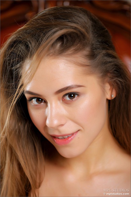Olya Fey