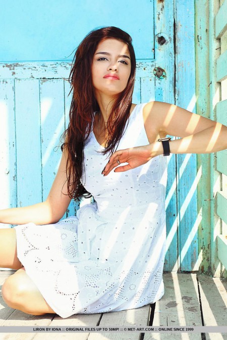 Liron A