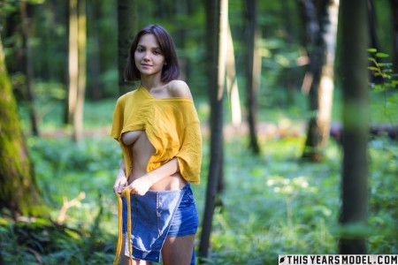 Lara Maiser Голые Русские Леса