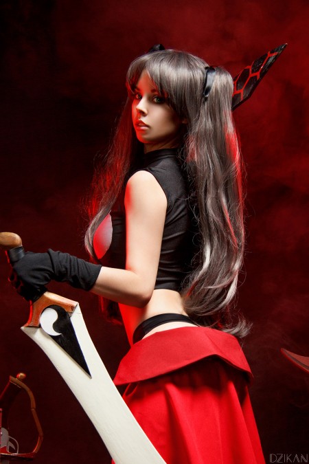 Helly Von [Косплей Рин Тосака]