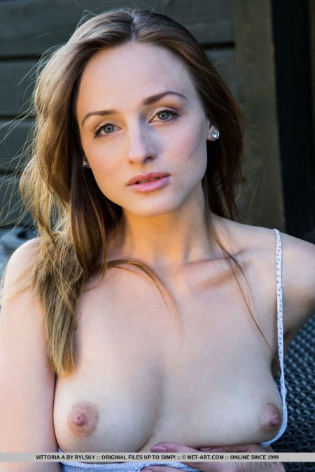 Vittoria Amada Скапо