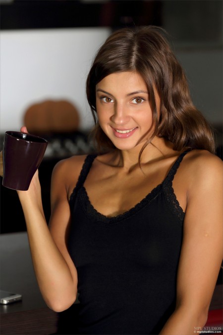 Maria R