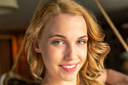 Lana Blue Дело Факта
