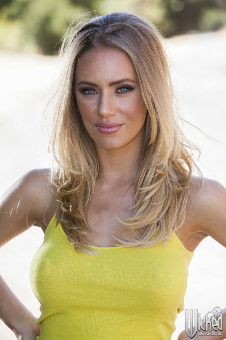 Nicole Aniston