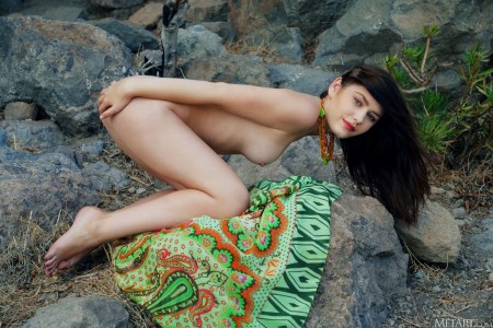 Kacy Lane ТРОПИНКА СРЕДИ СКАЛ