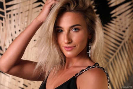 Rena A Касабланка