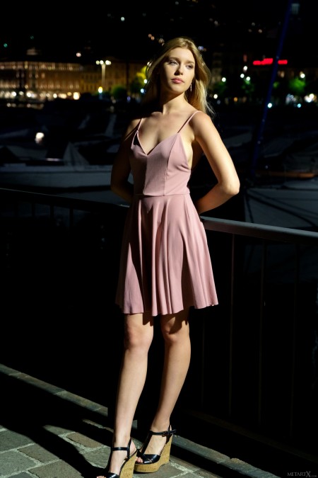 Freya Mayer