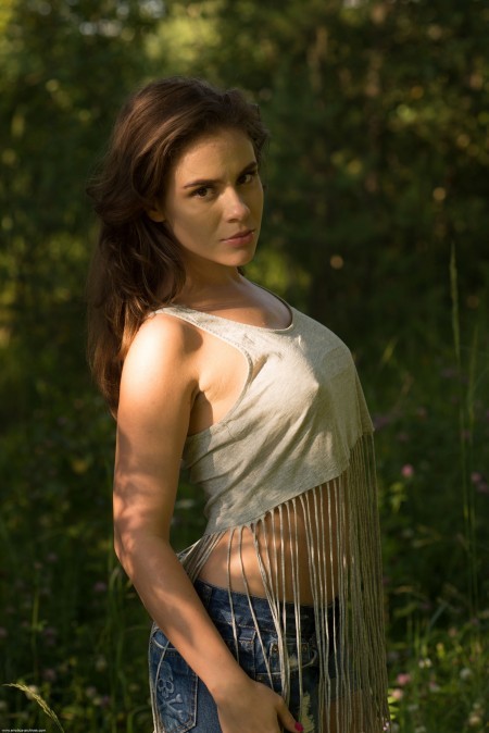 Leda A В лесу