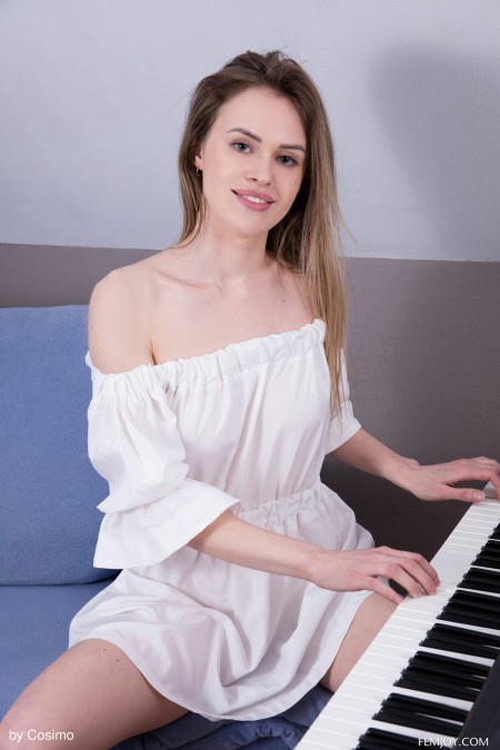 Ruth A Фортепиано