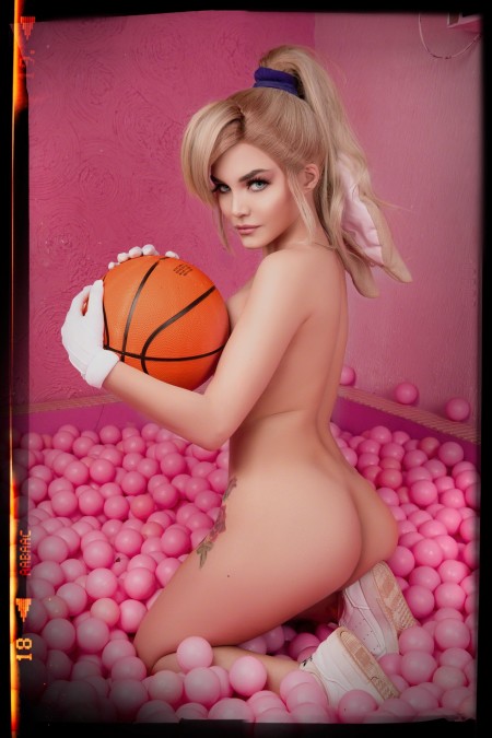 Kalinka Fox Косплей Лолы Банни