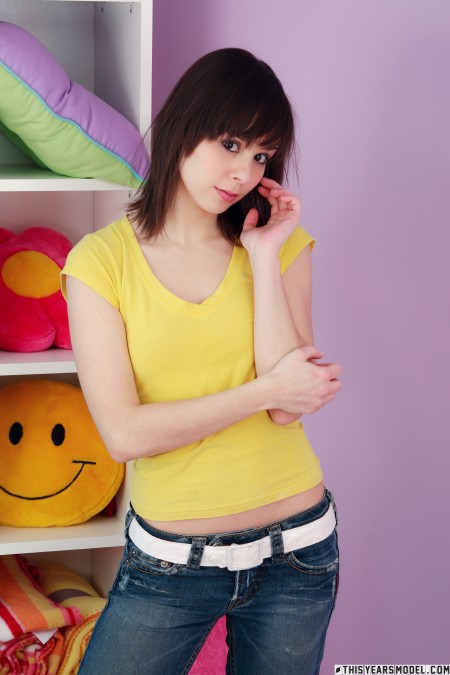 Ariel Rebel Обложка Модели