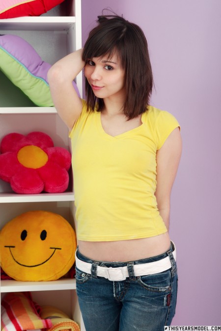 Ariel Rebel Обложка Модели