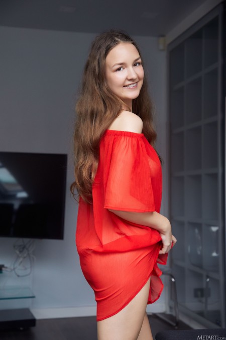 Bellaria A Сияющая в красном