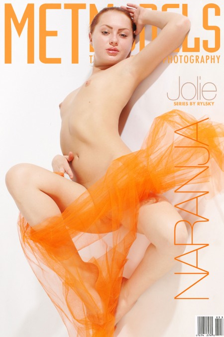 Jolie B Наранья