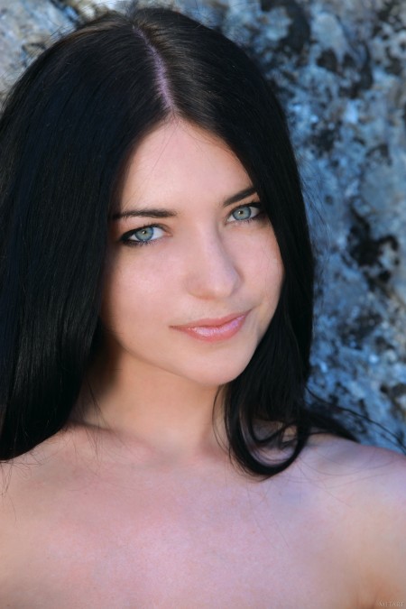 Olivia F Бисконьо
