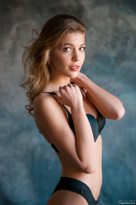 Kaitlin A Читай Между Строк