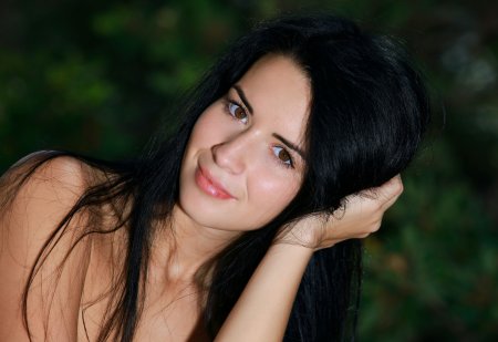 Malena R Смотри это