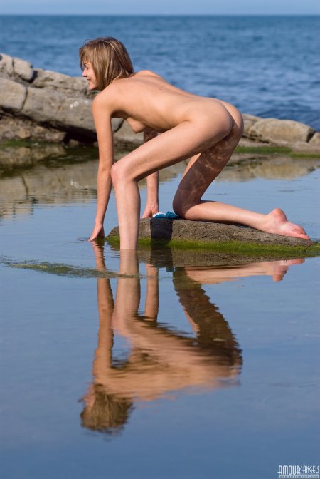 Yuliya C Между Двумя Водами