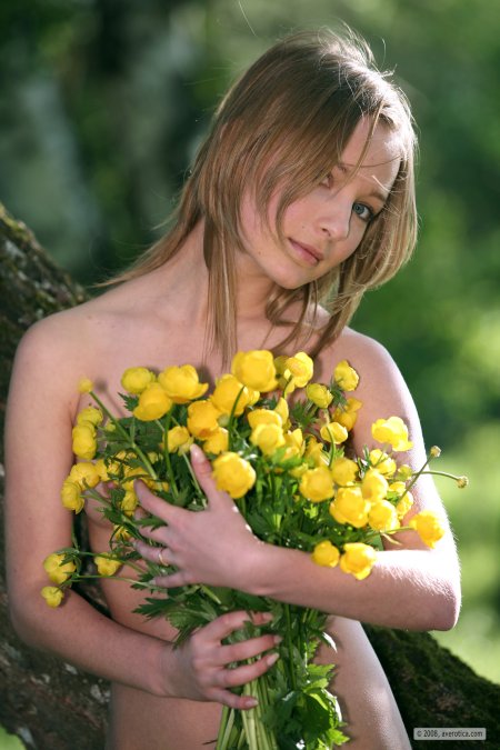 Elle B Жёлтые Цветы