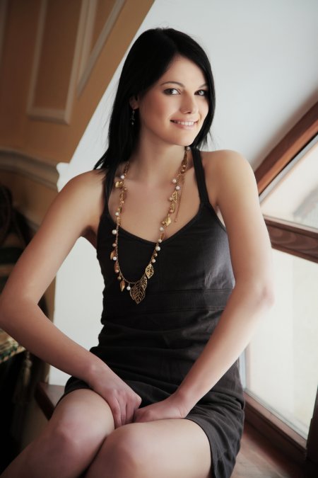 Nichole A Брутцо