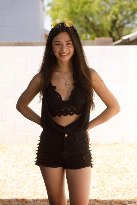 Scarlett Alexis Изображения груди
