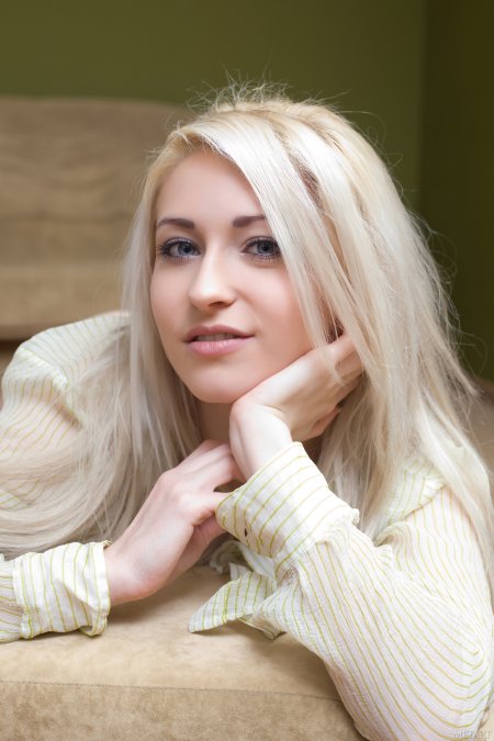 Janelle B Забывчивая