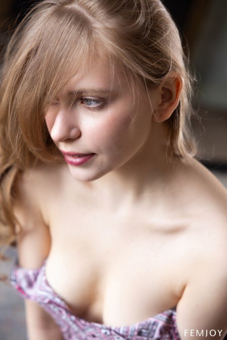 Sonya Elf Соблазнительная