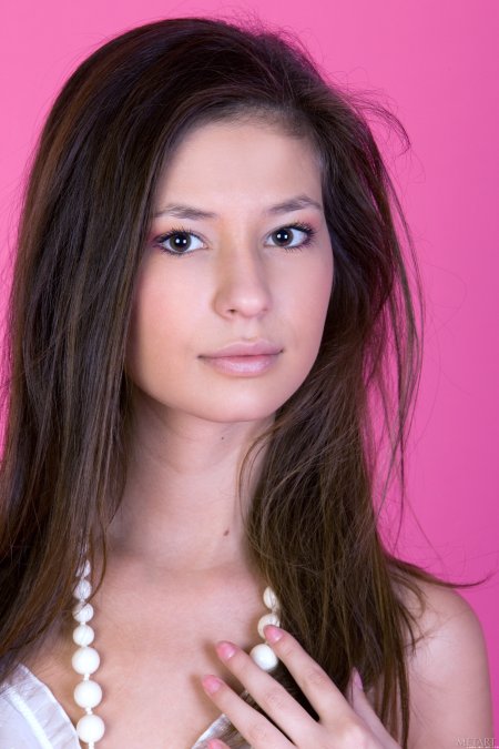 Irina J Dequias
