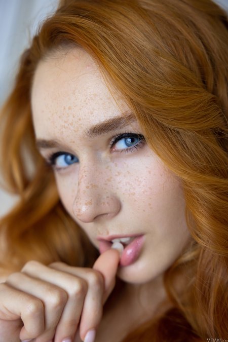 Lila Rouge Имбирь и Золото