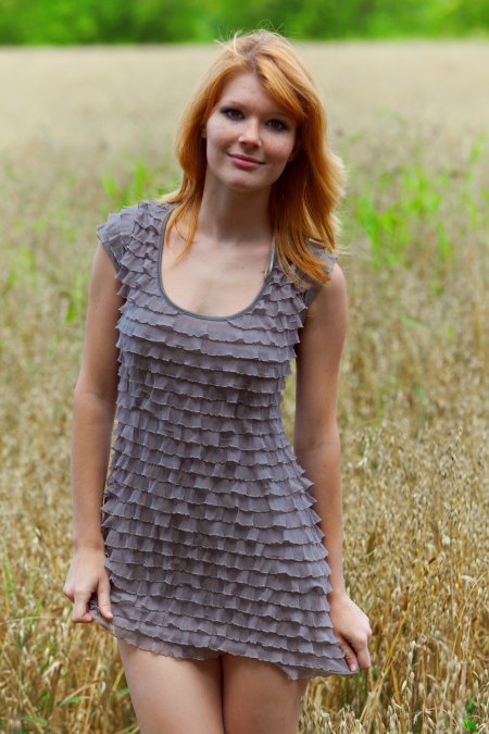 Mia Sollis Легона