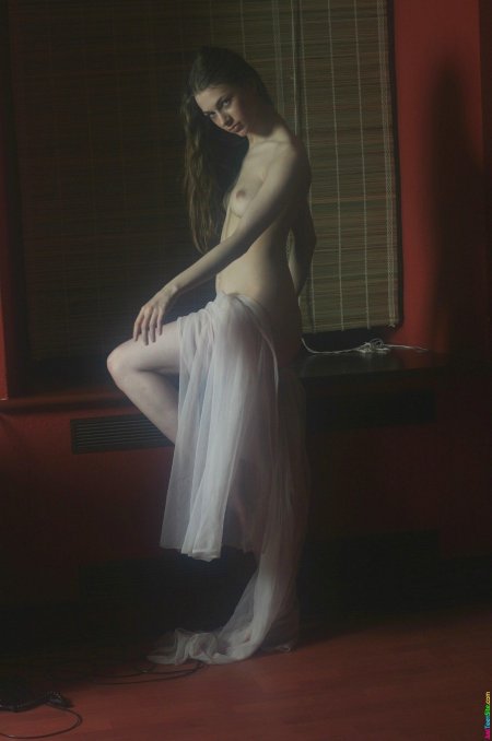 Julianna B Трогающая